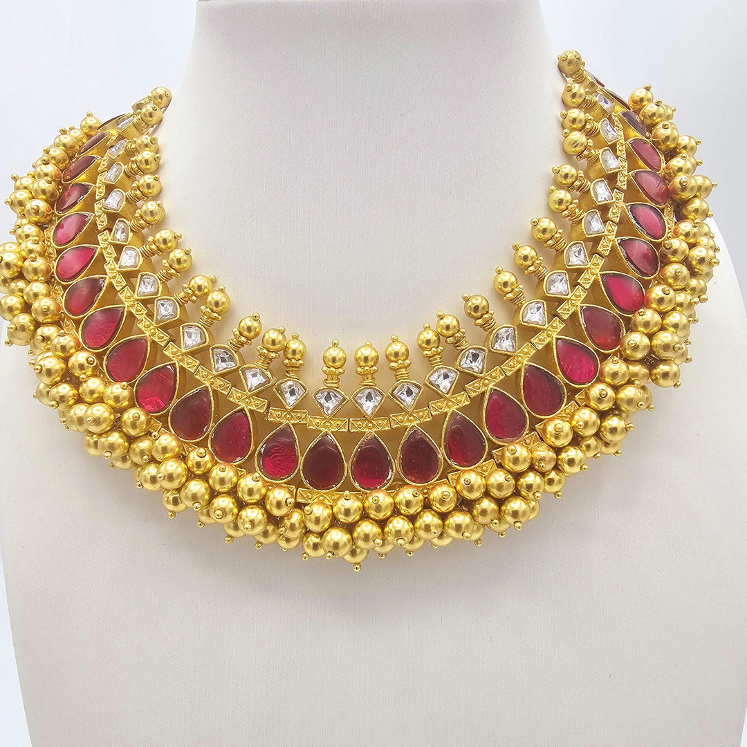 Kundan tussi necklace