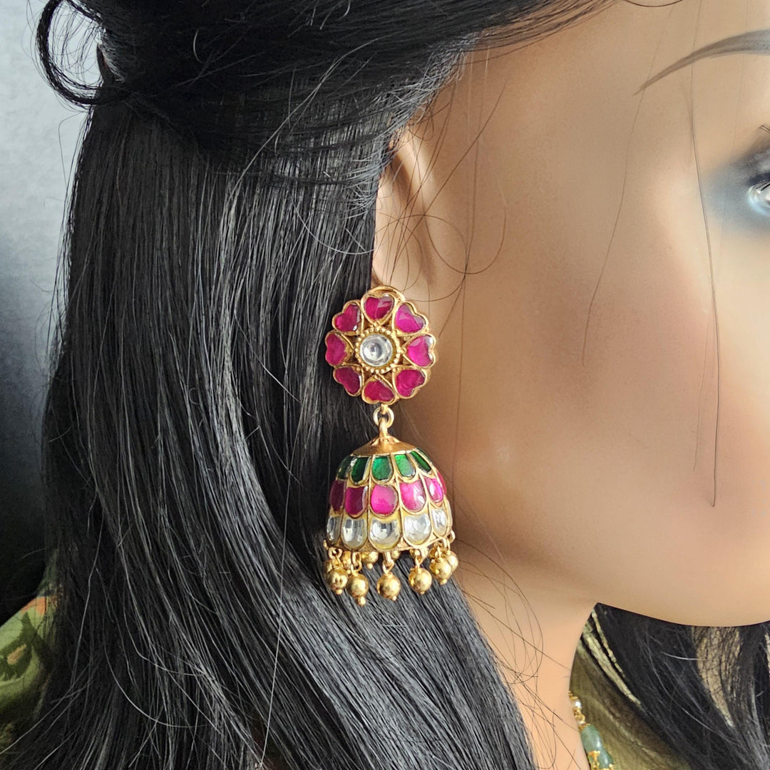 Kundan Jhumka earring