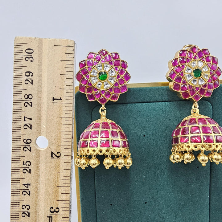 Kundan Jhumka earrings