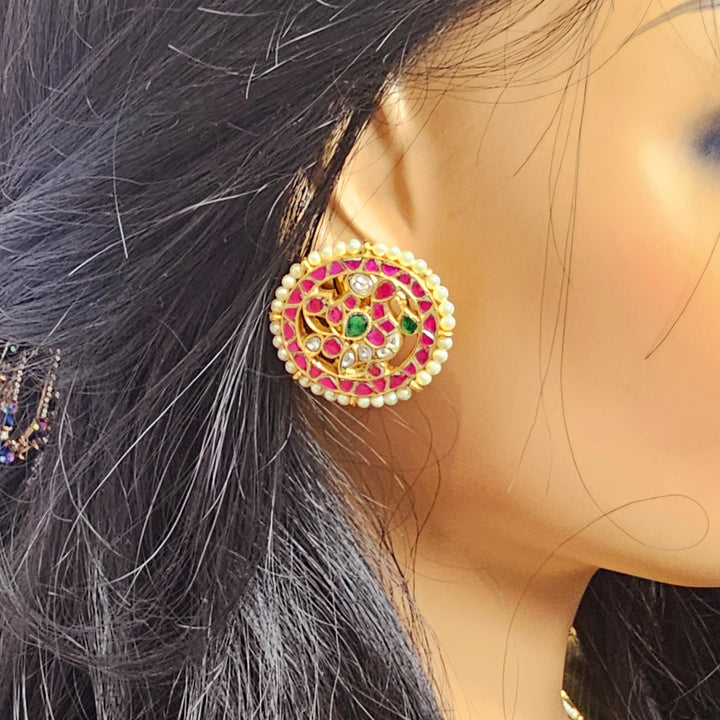 Jadau Kundan studs