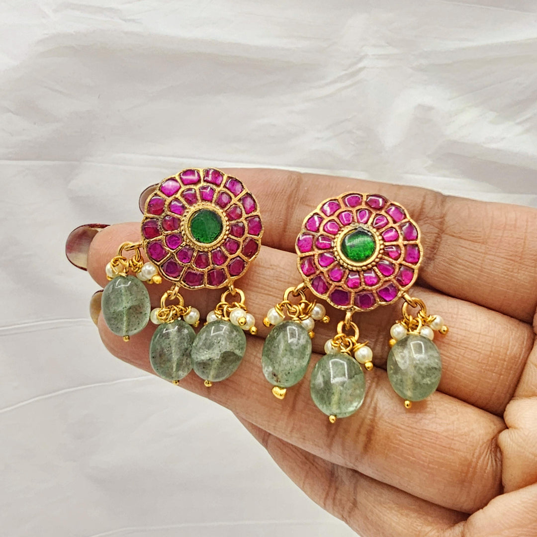 GREEN BEADS Kundan studs