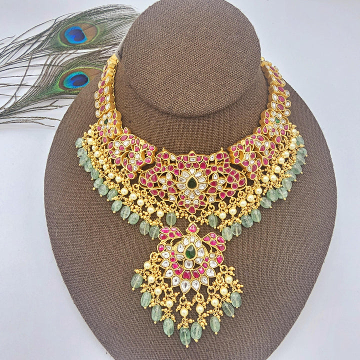 Short Kundan Necklace