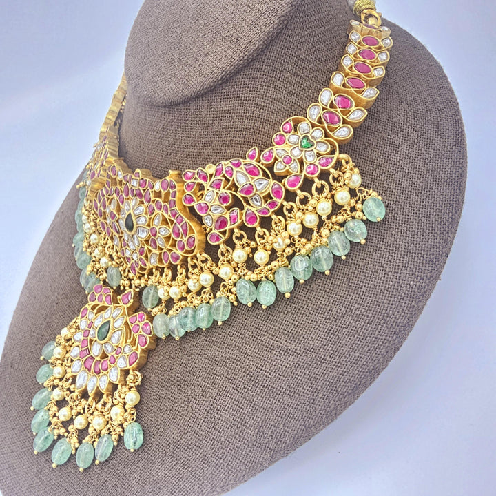 Short Kundan Necklace