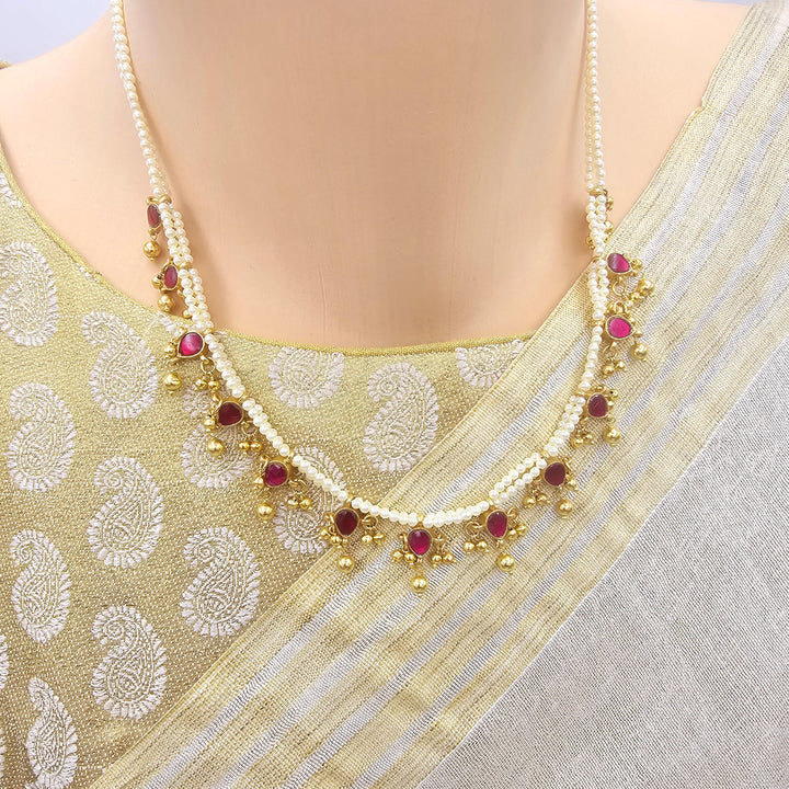 Simple Kundan necklace