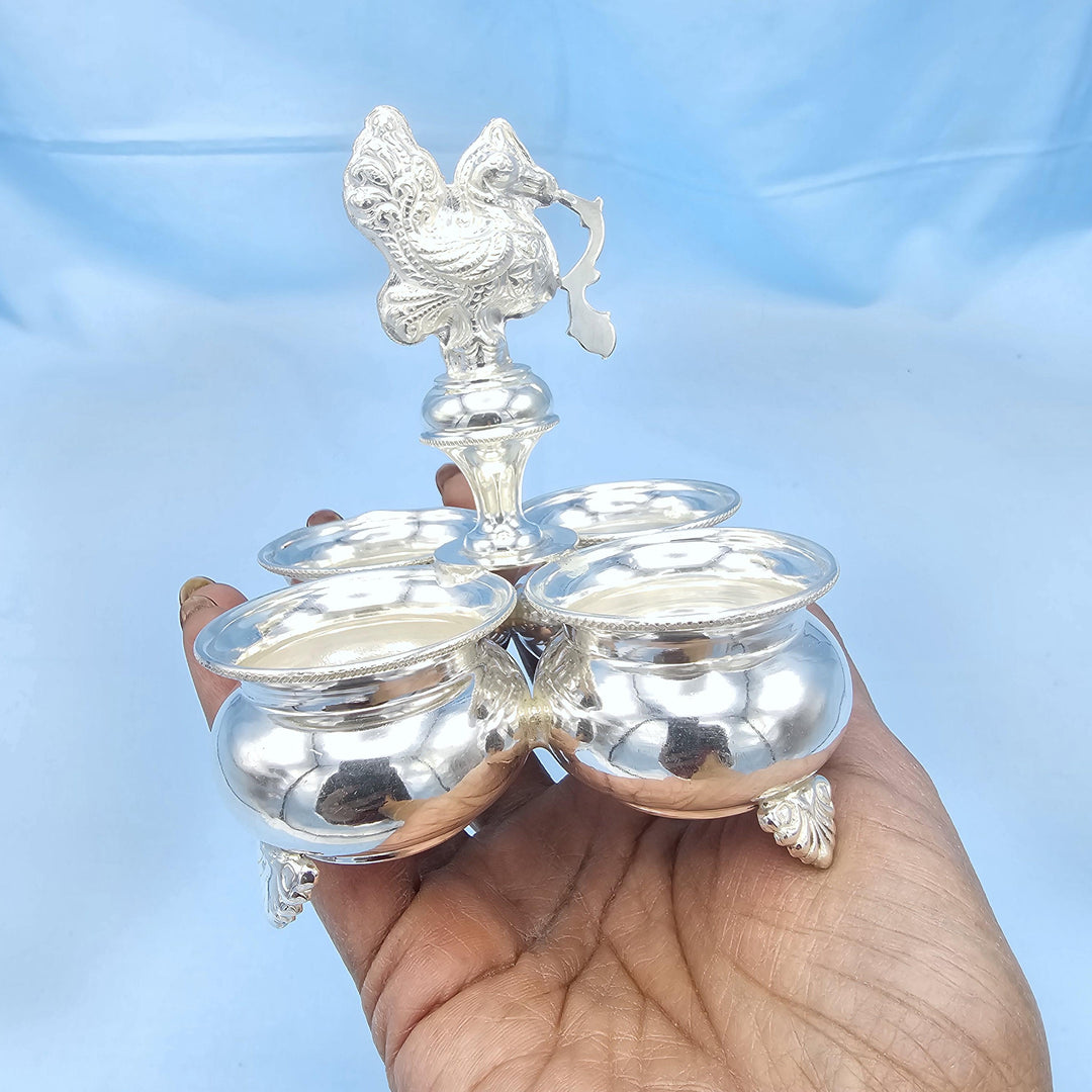 4 Cups Pasupu Kumkum