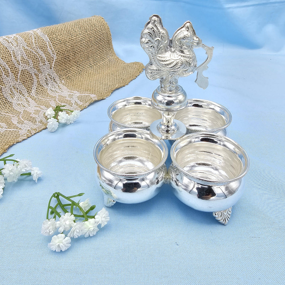 4 Cups Pasupu Kumkum