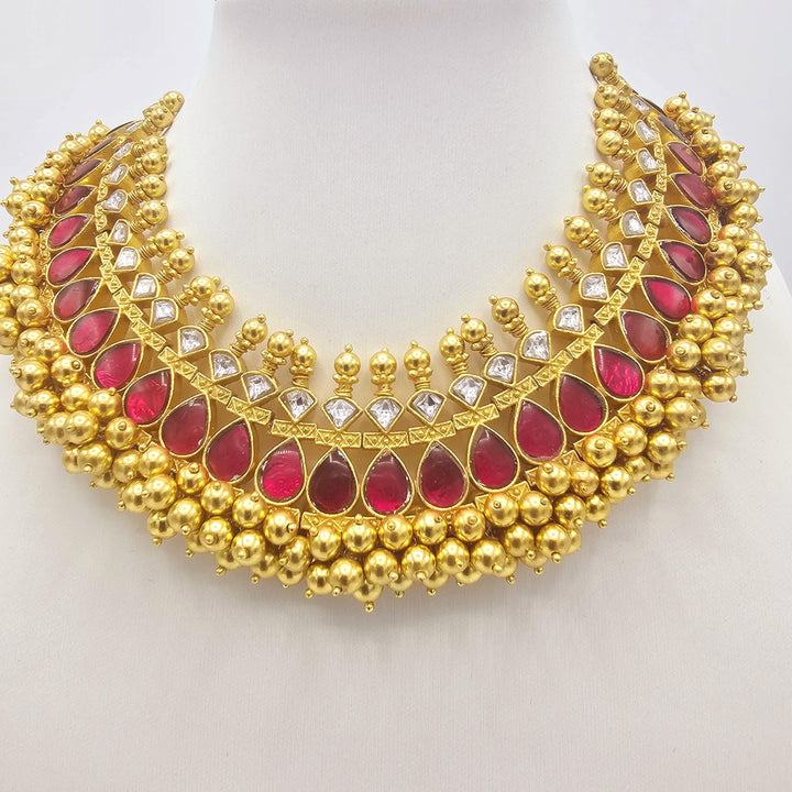 Kundan tussi necklace