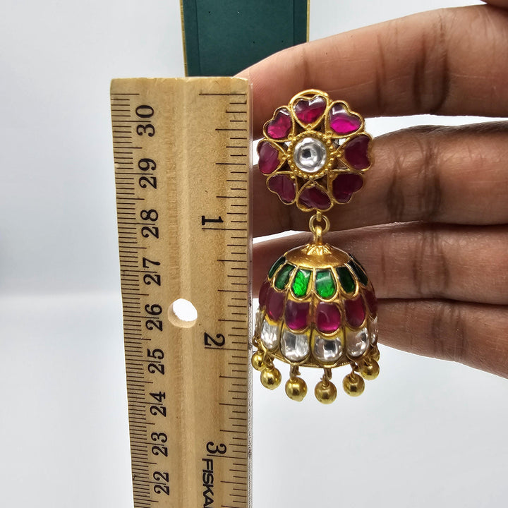Kundan Jhumka earring