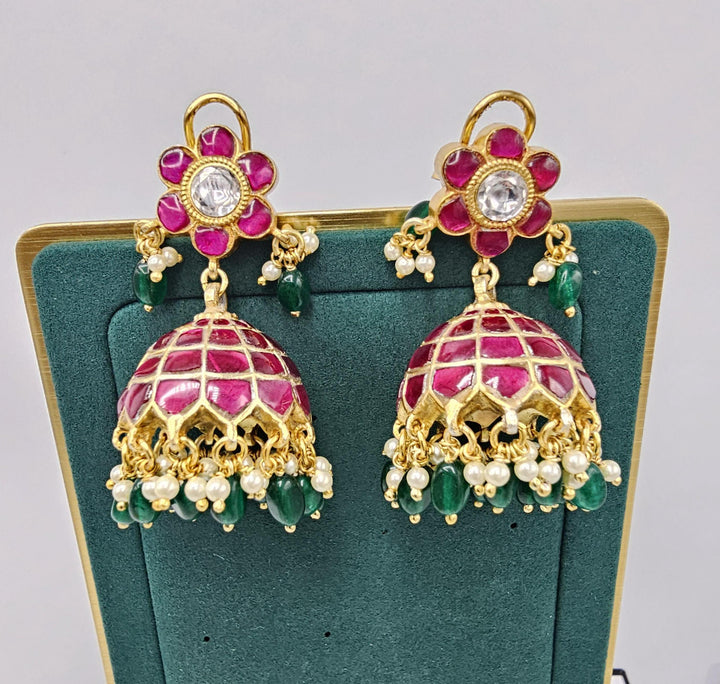 Kundan Jhumka earrings