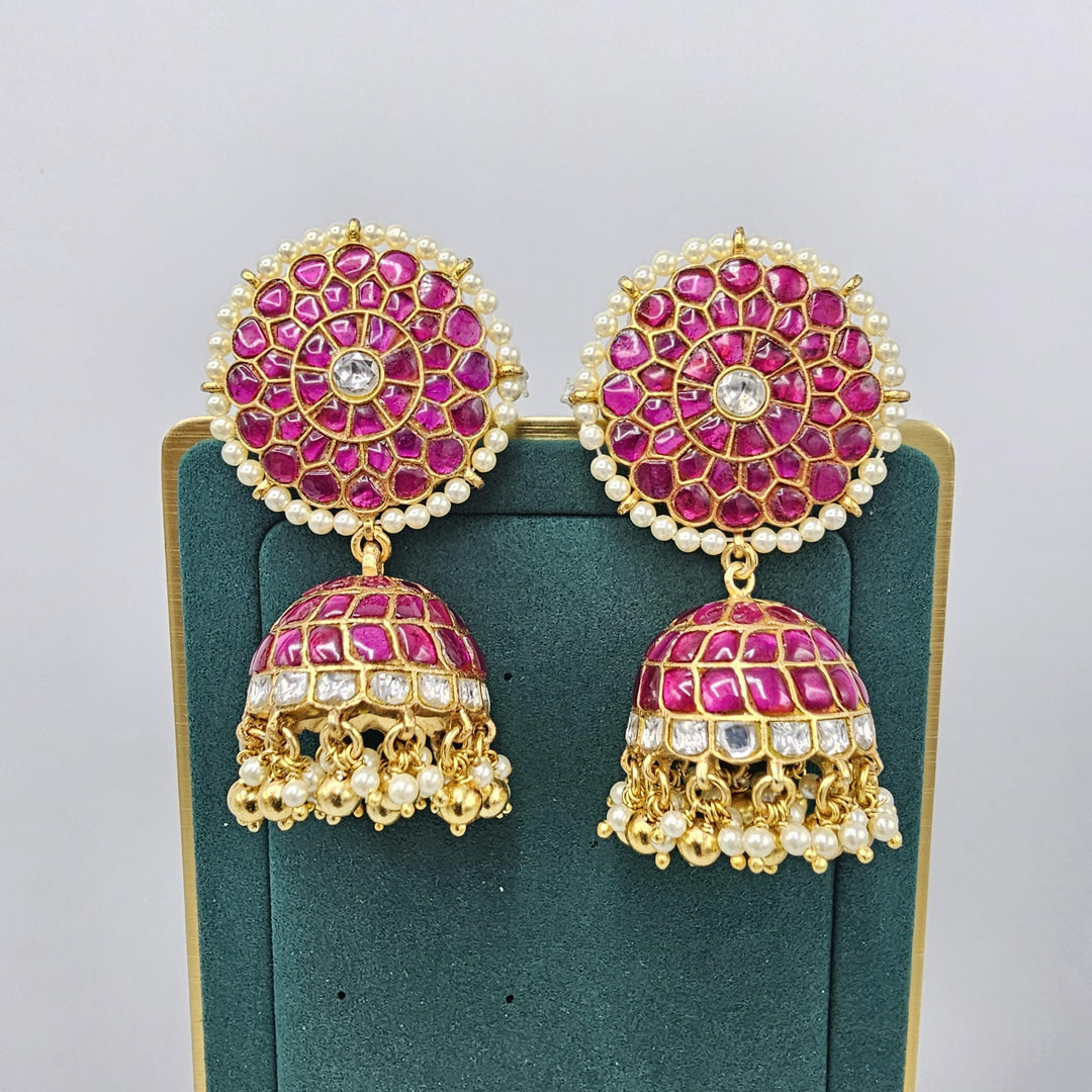 Kundan Jhumka earrings