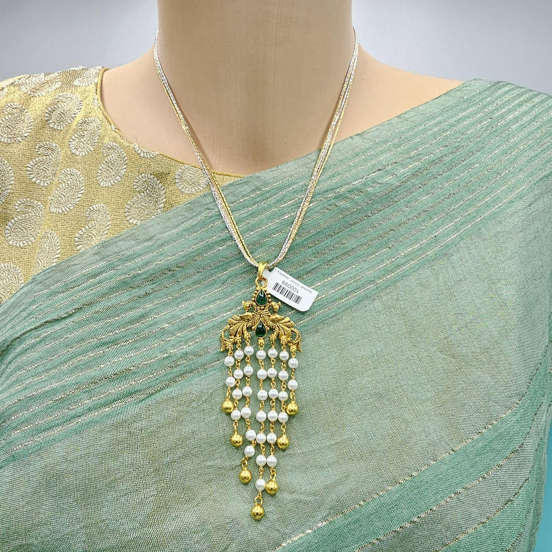gREEN silver pearl pendant