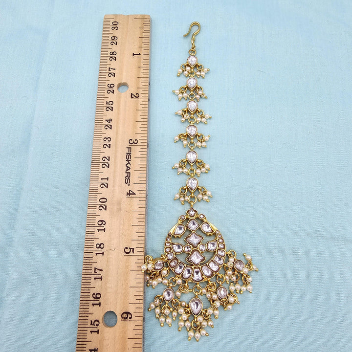 Full white  Kundan Tikka