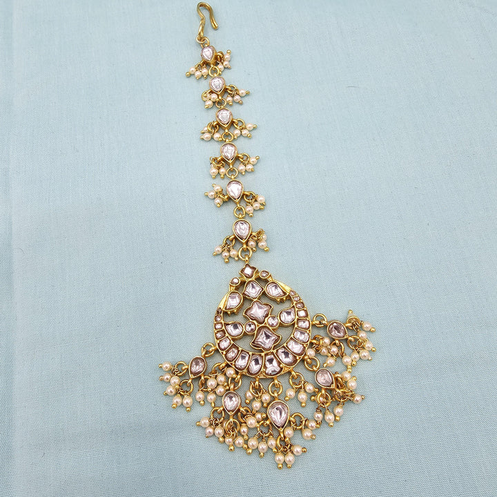 Full white  Kundan Tikka
