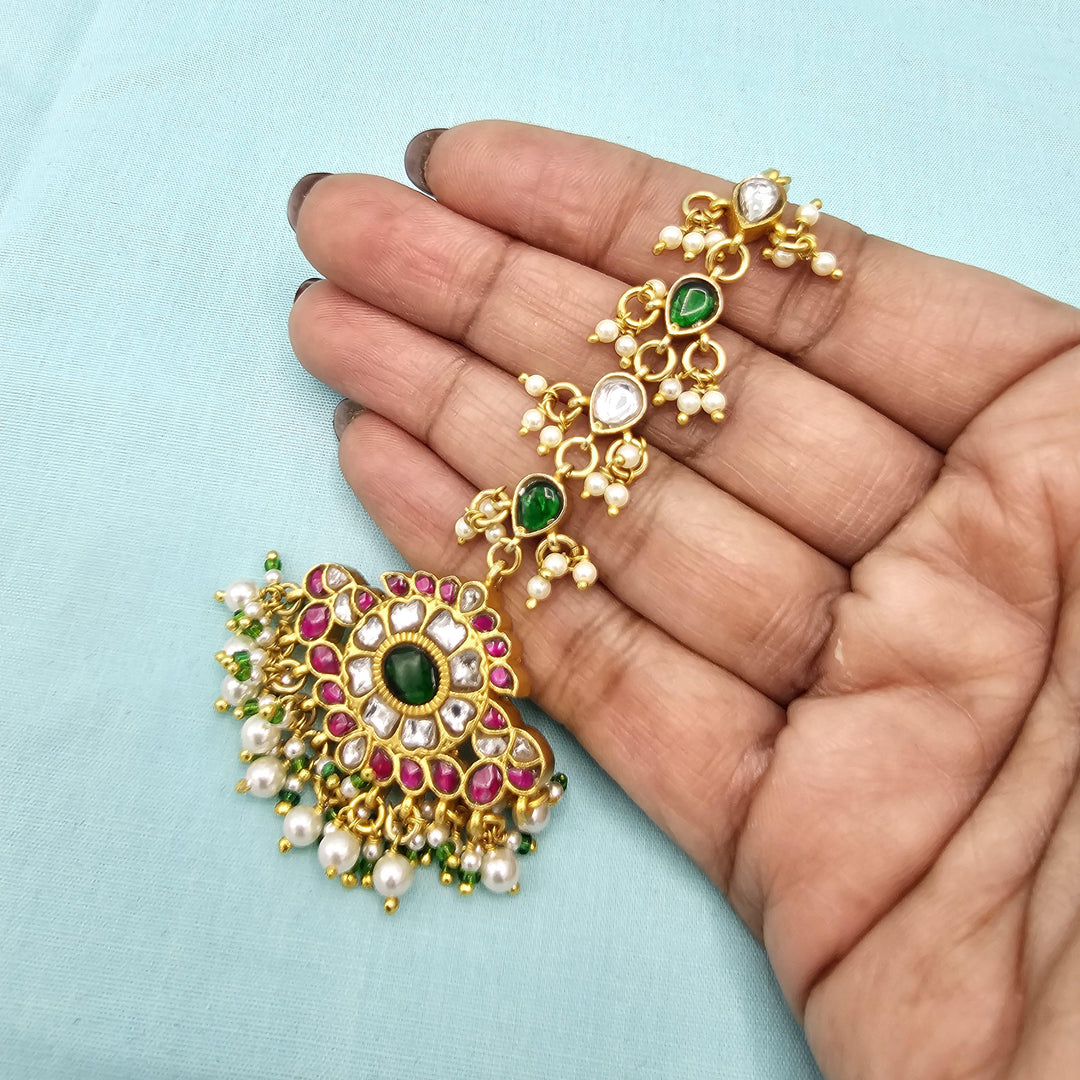 multi Kundan Tikka