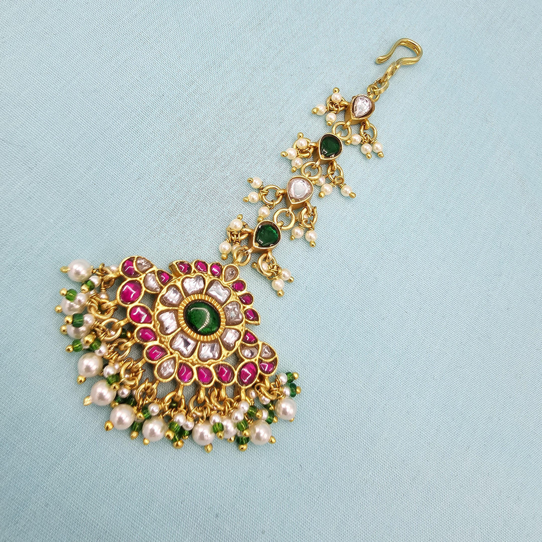 multi Kundan Tikka