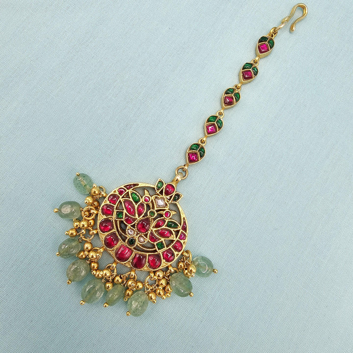 LIGHT GREEN Kundan
