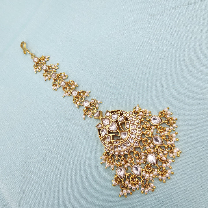 Full white Kundan Tikka