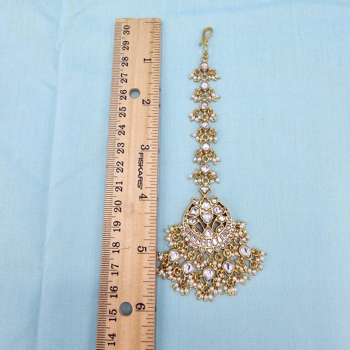 Full white Kundan Tikka