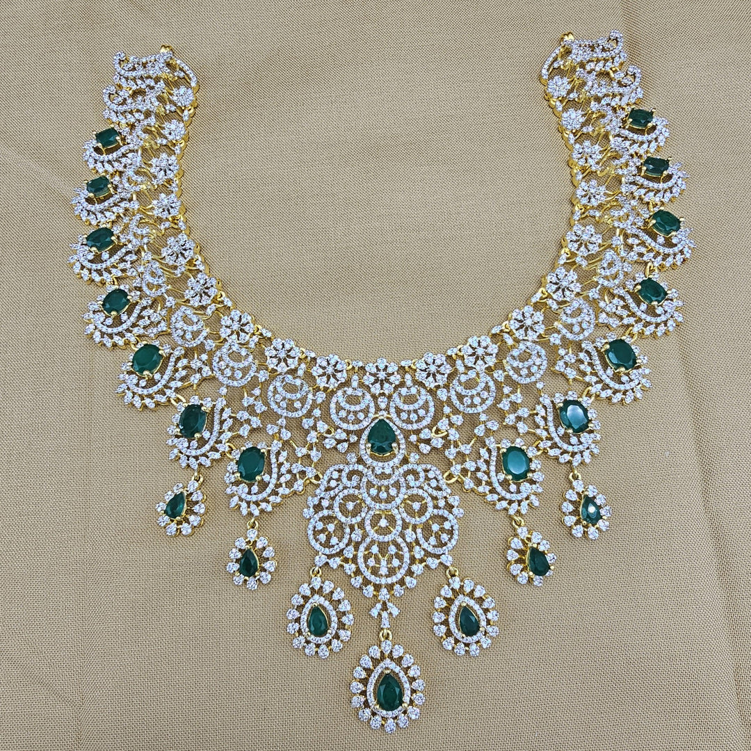 Emerald necklace set