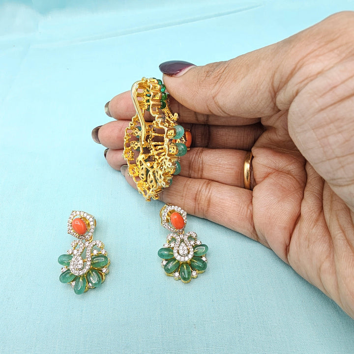 coral Pendant set