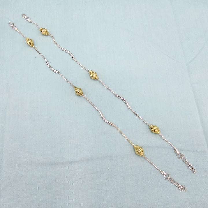 Silver trendy anklets
