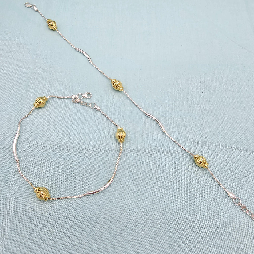 Silver trendy anklets