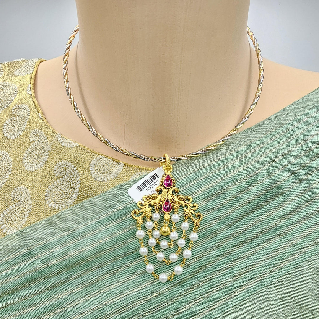 Pearl layer Pendant set