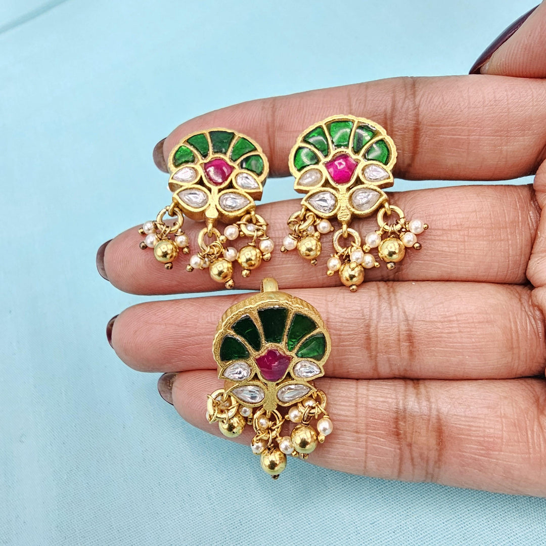 92.5 kundan pendant set
