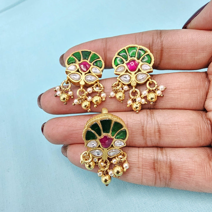 92.5 kundan pendant set