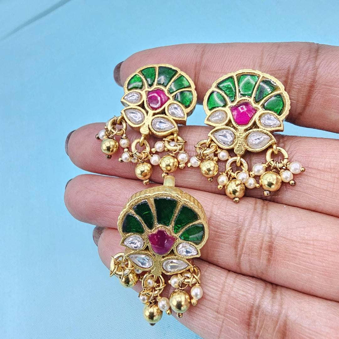 92.5 kundan pendant set