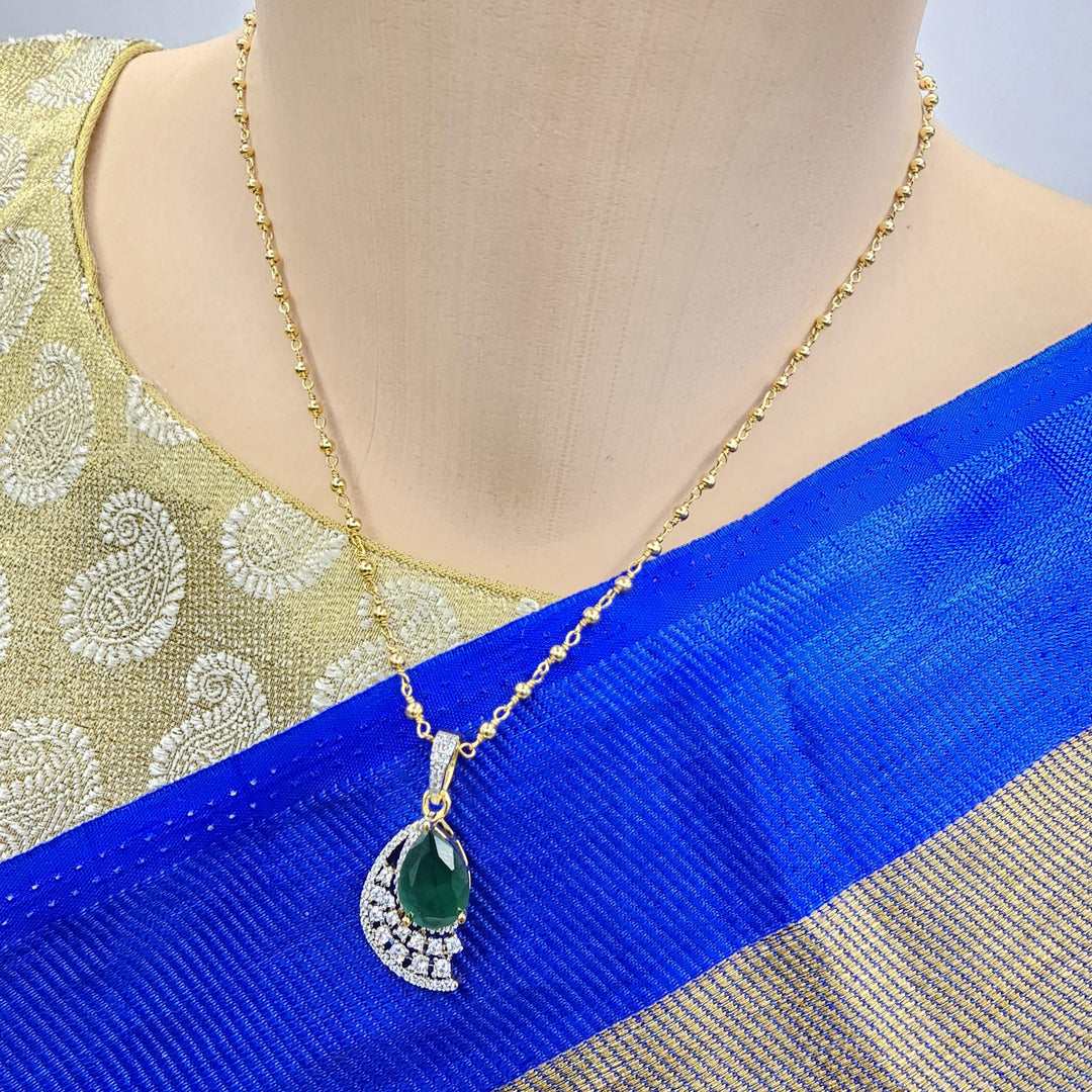 Emerald Pendant set