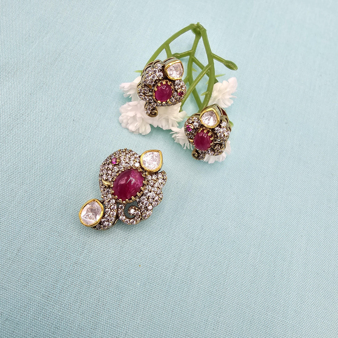 rUBY silver Pendant set