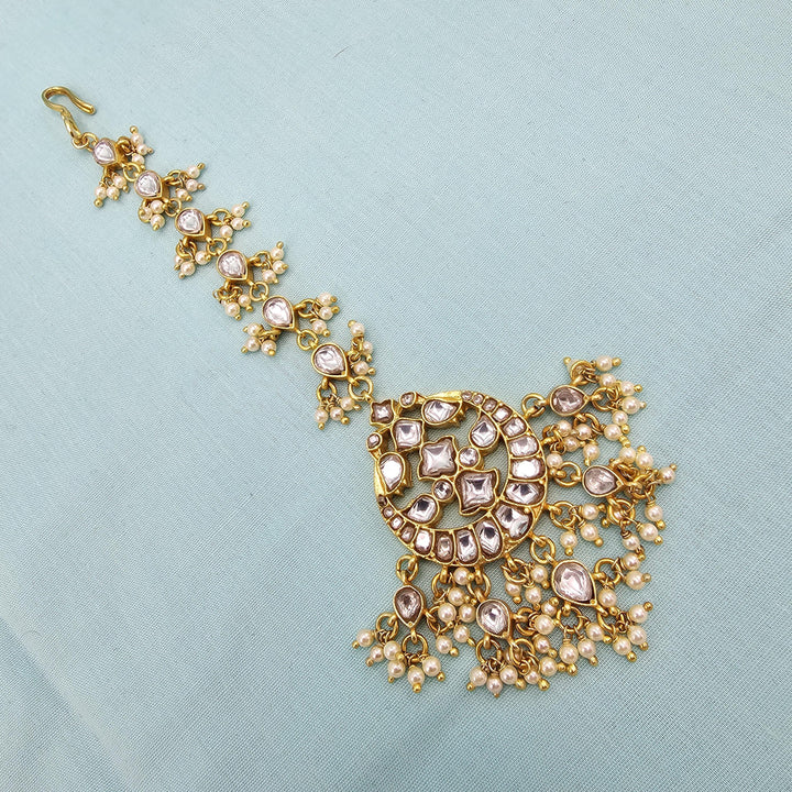 Full white  Kundan Tikka