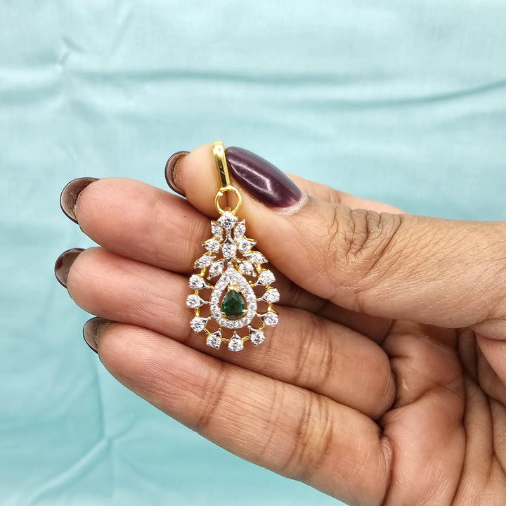 Small Diamond Tikka