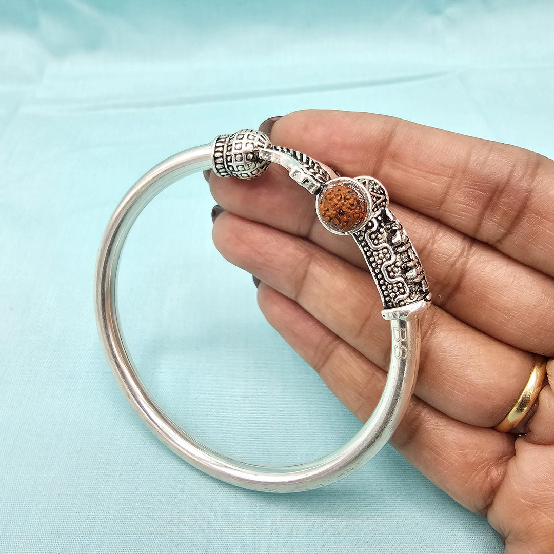 Rudraksha Mens Kada