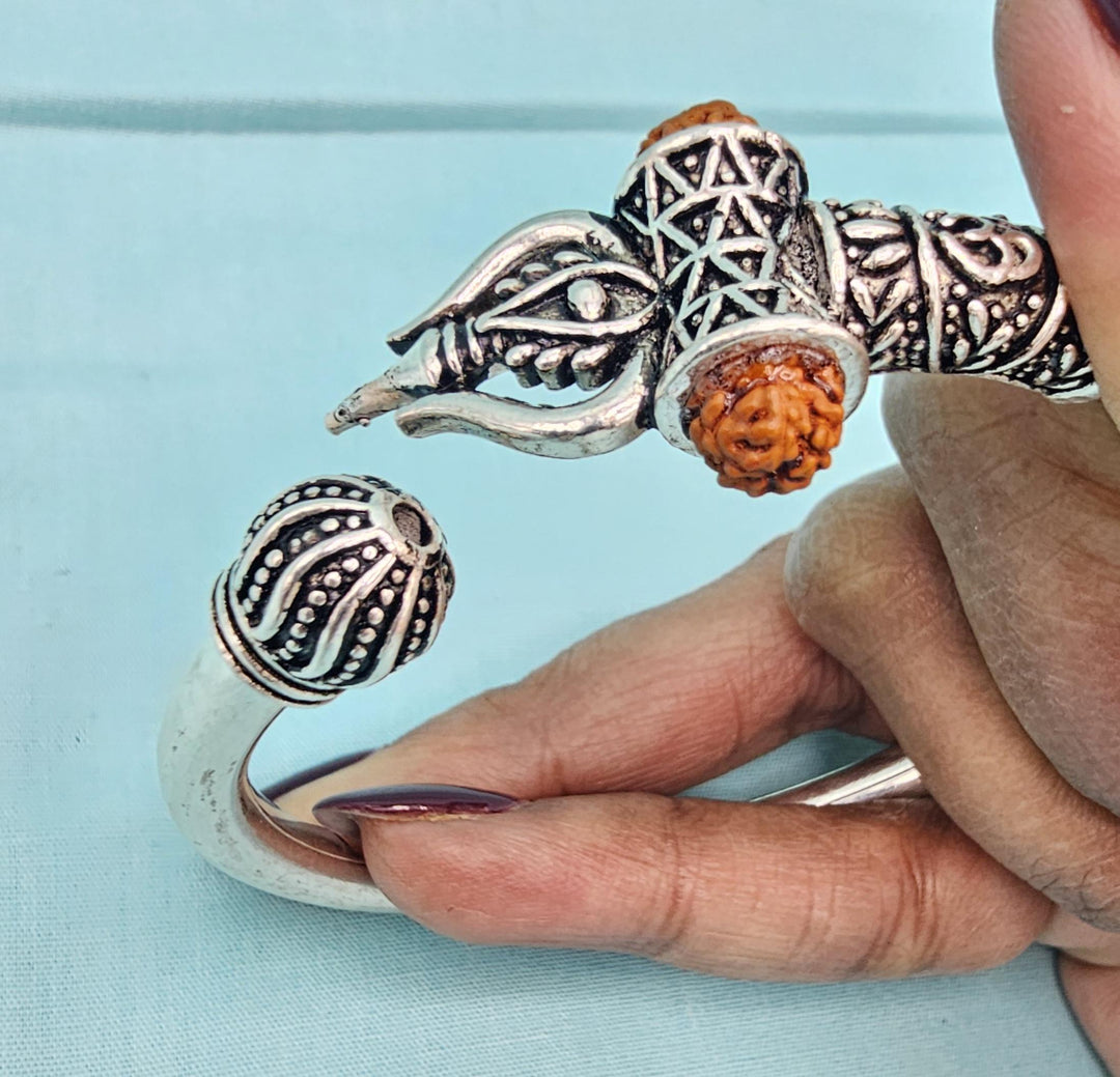Rudraksha Mens Kada