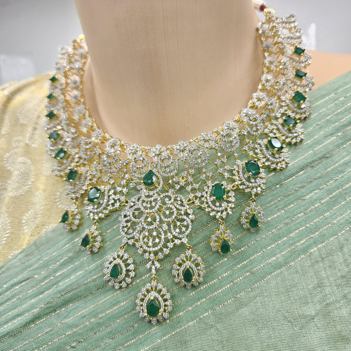 Emerald necklace set