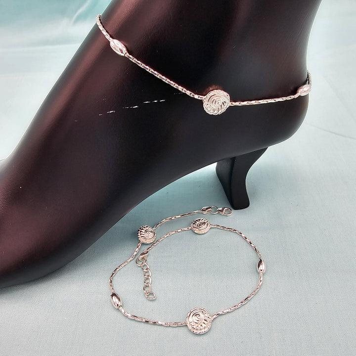 Contemporary anklets