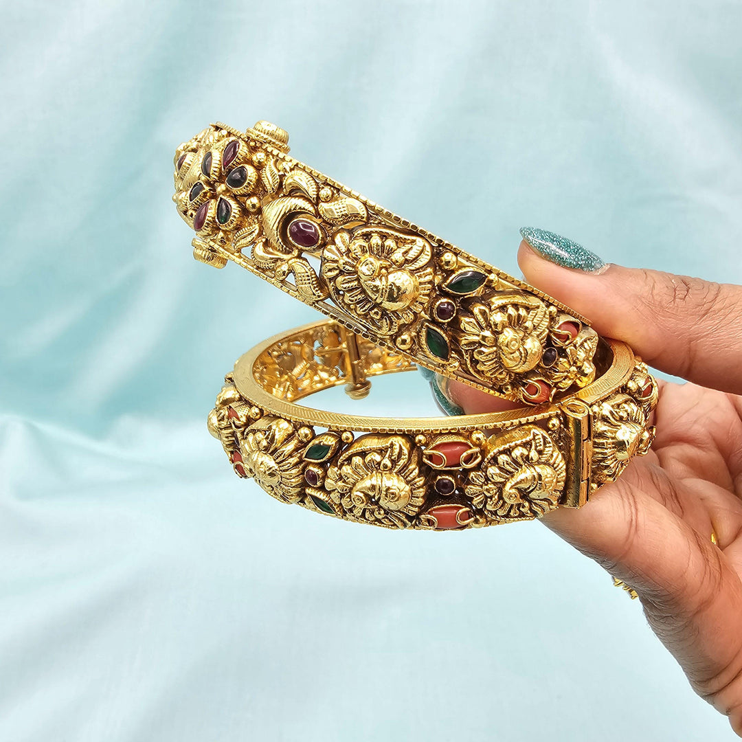 2.6 Silver Nakshi bangles