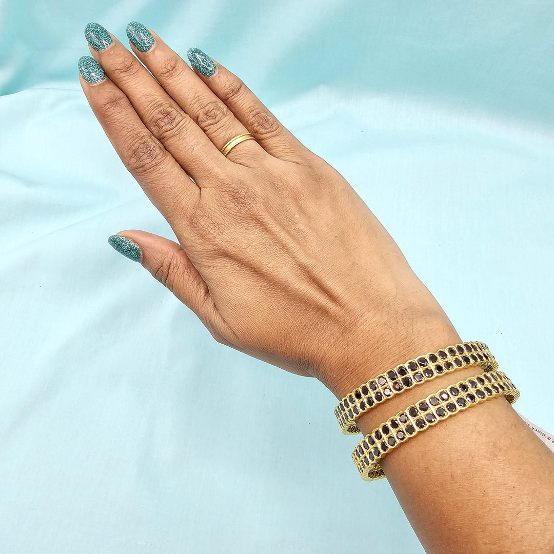 2.6 black Stone bangles
