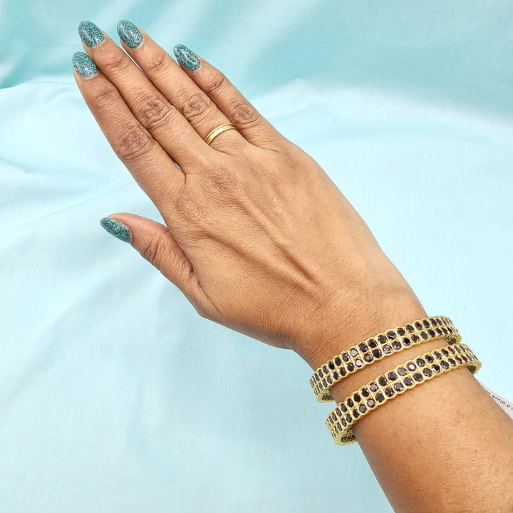 2.6 black Stone bangles