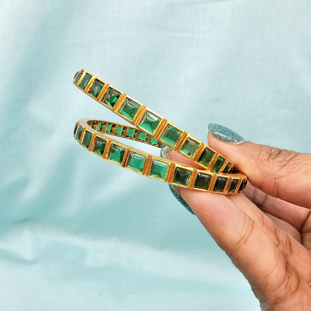 2.6,2.8 Silver Emerald bangles