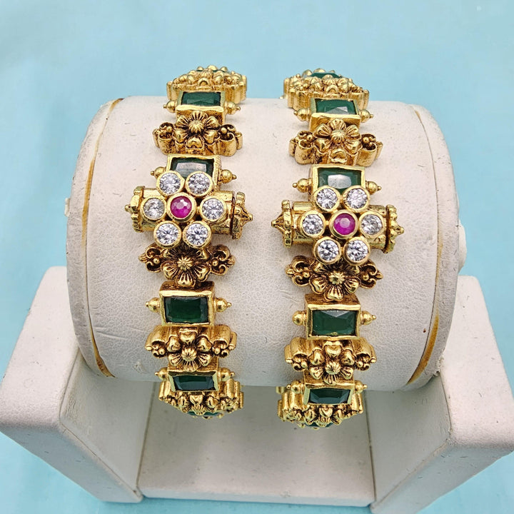 2.4 Sz Emerald nakshi bangles