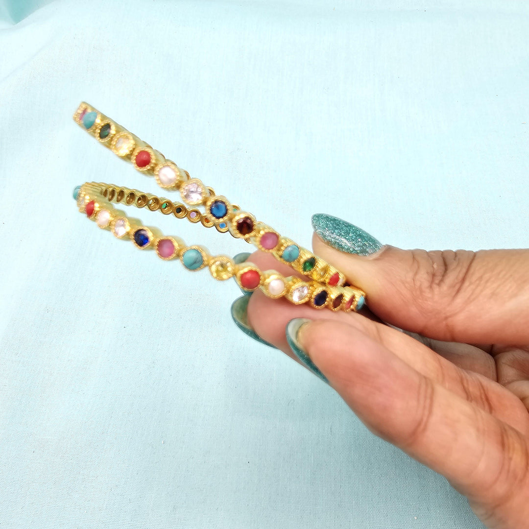 2.4 Mutli color bangles