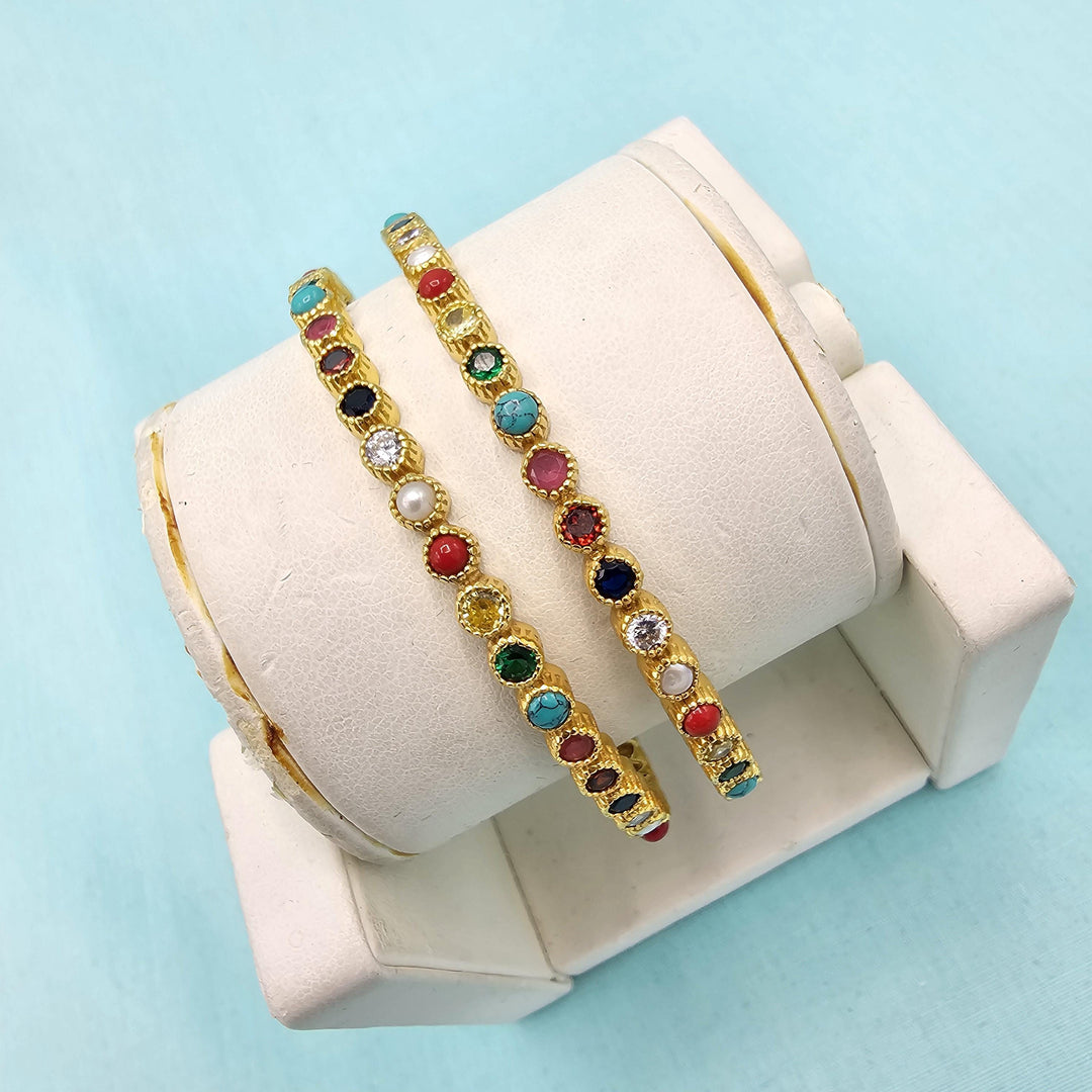 2.4 Mutli color bangles