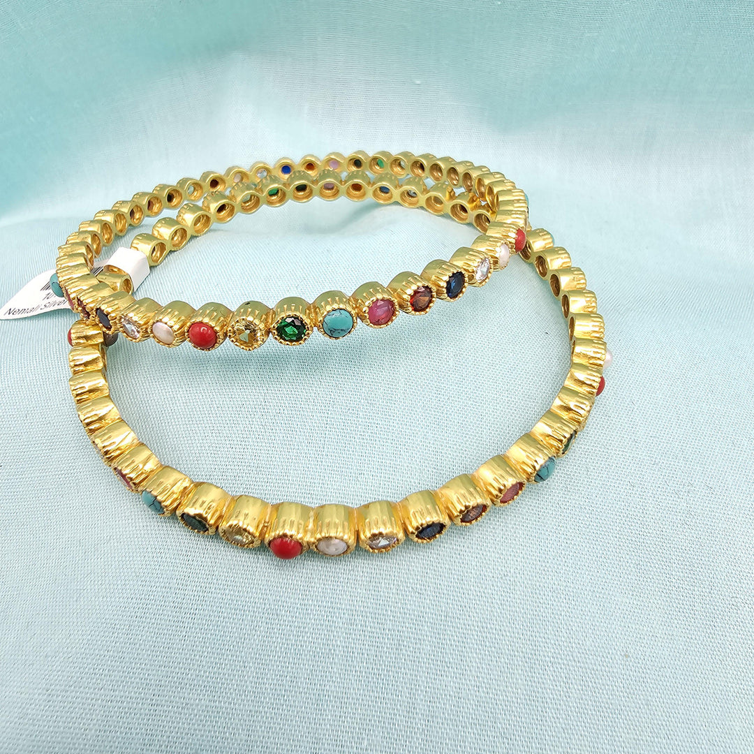 2.4 Mutli color bangles