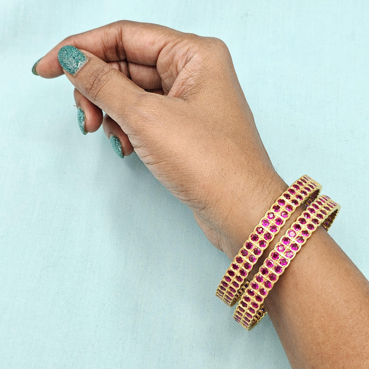 2.8 Pink stones Bangles