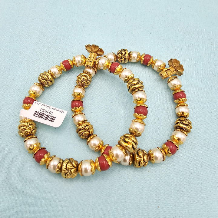 2.8 Silver Coral pearl Nakshi