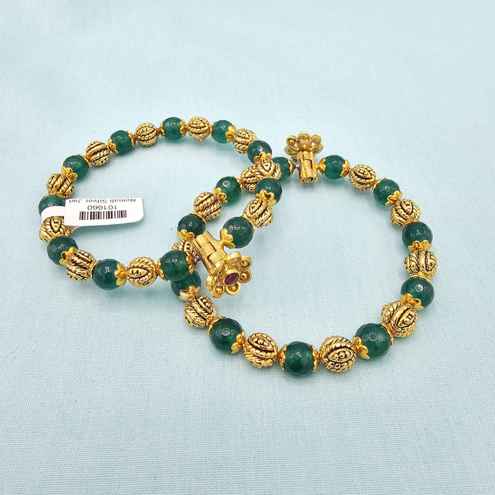 2.8 Openable green beads