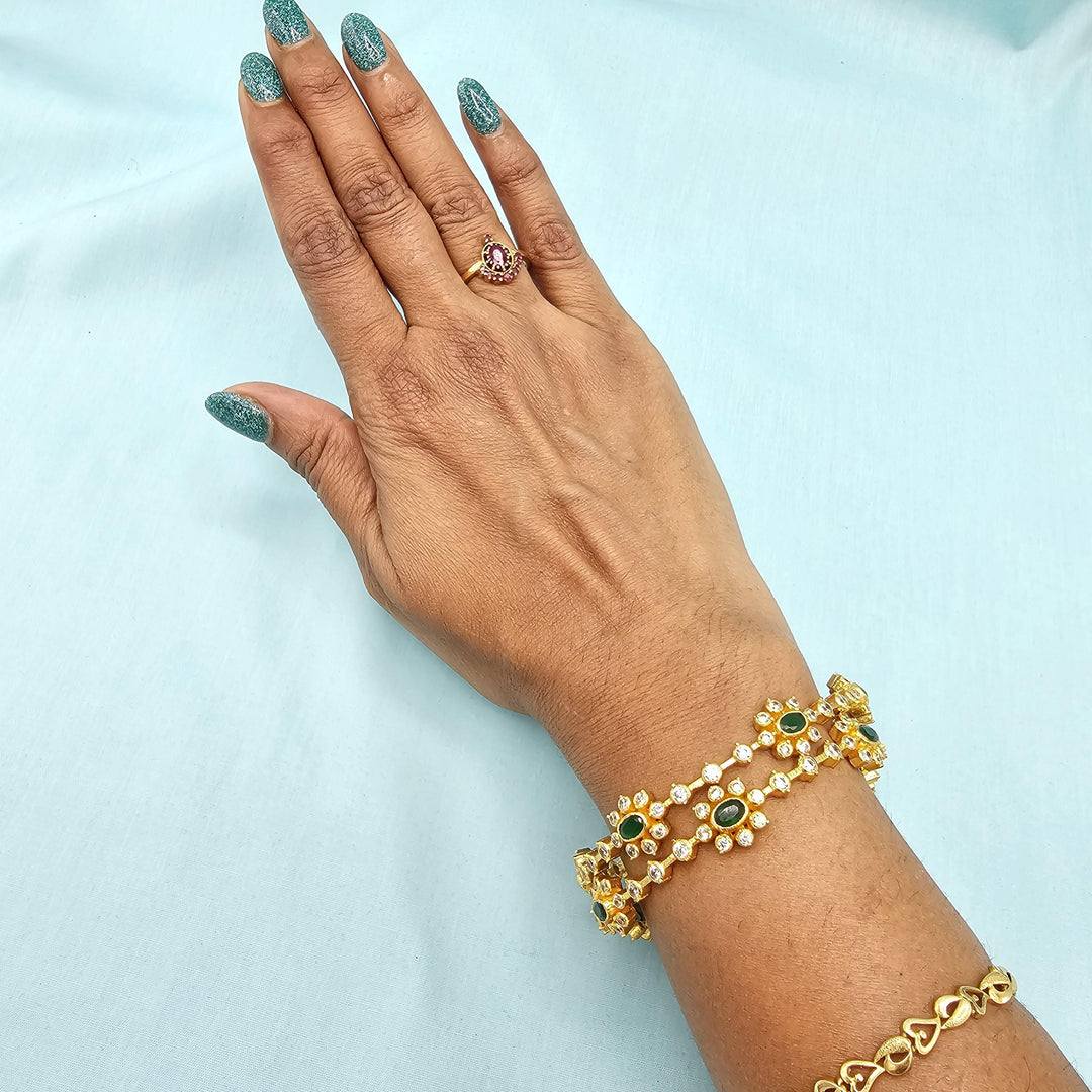 2.6 Silver emerald bangles